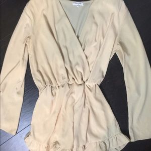 Beige romper